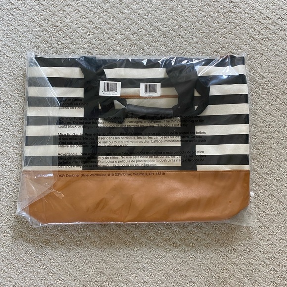 NIB DSW black/white striped lined tote bag - Picture 6 of 7